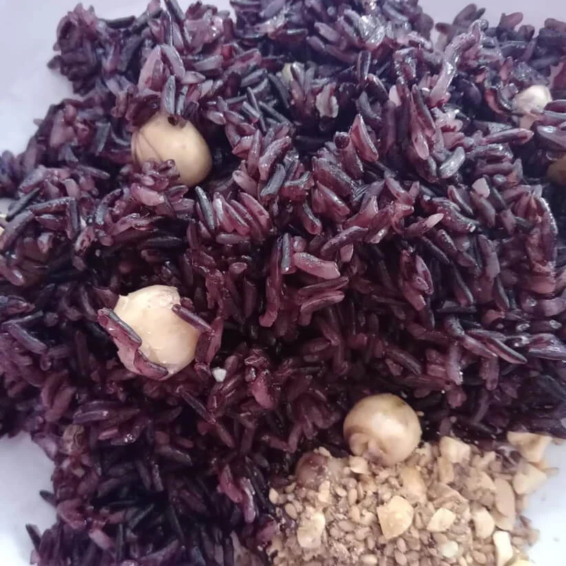 Gạo nương tím dẻo Lai Châu